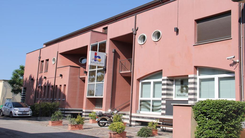 Hotel Rubicone Savignano sul Rubicone Buitenkant foto